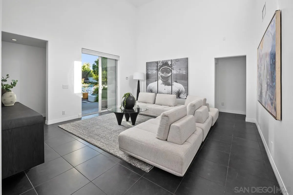 6172 Via Posada Del Norte