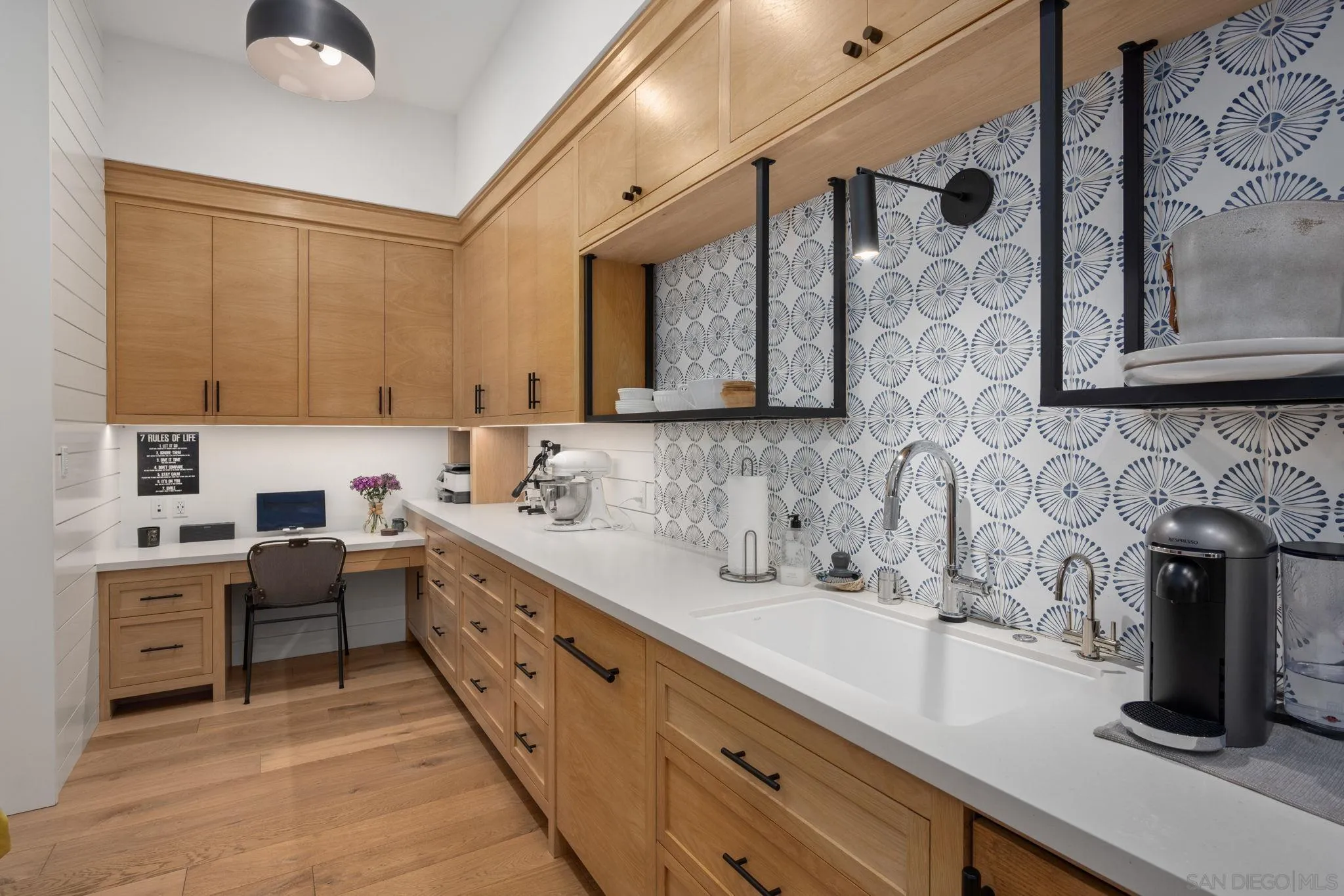 15550 El Camino Real