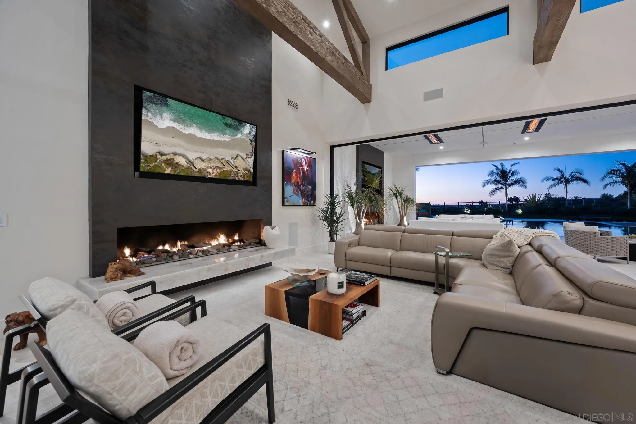 16786-88 Calle Hermosa