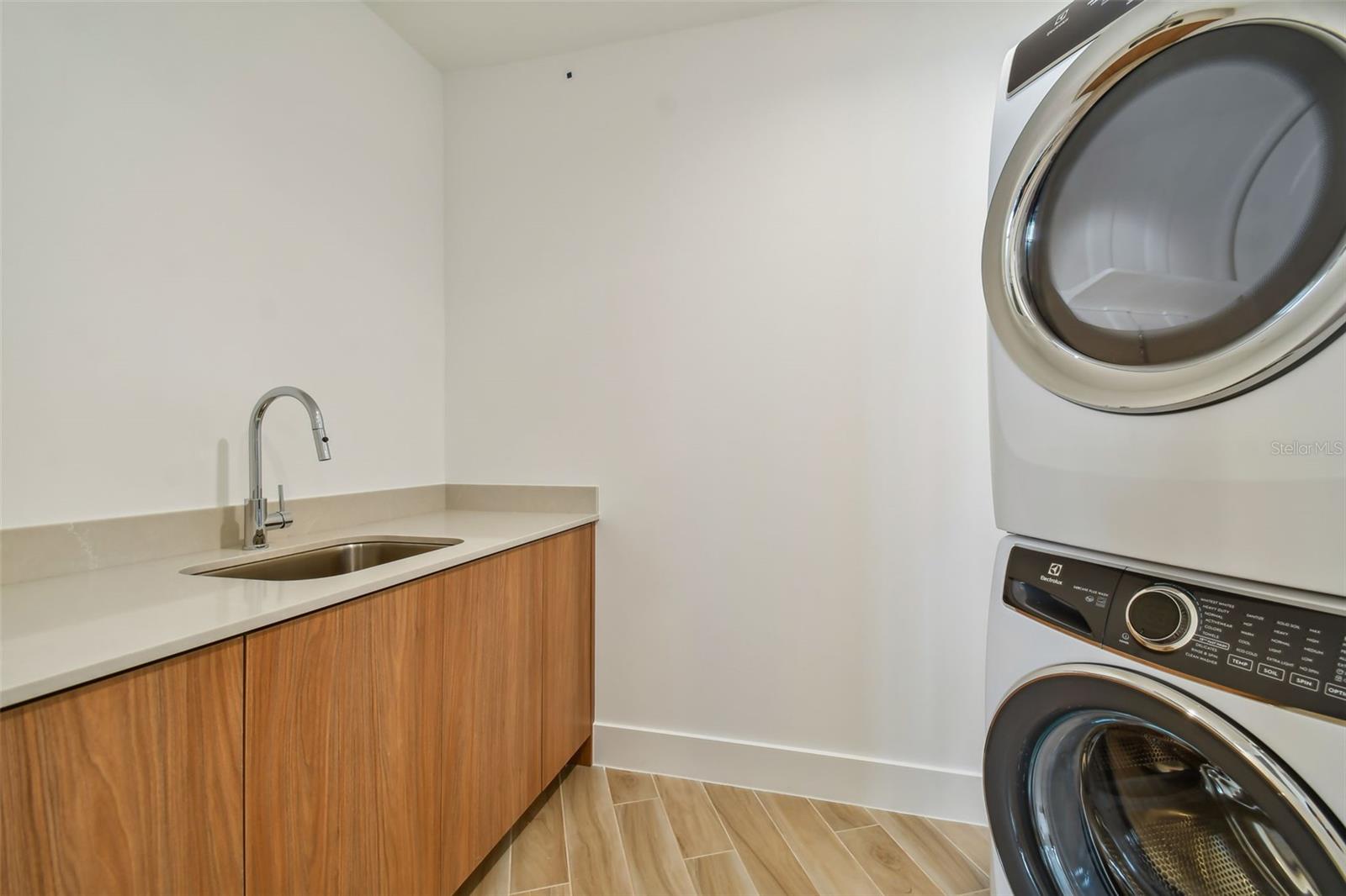 5120 MARINA WAY Unit: 12006