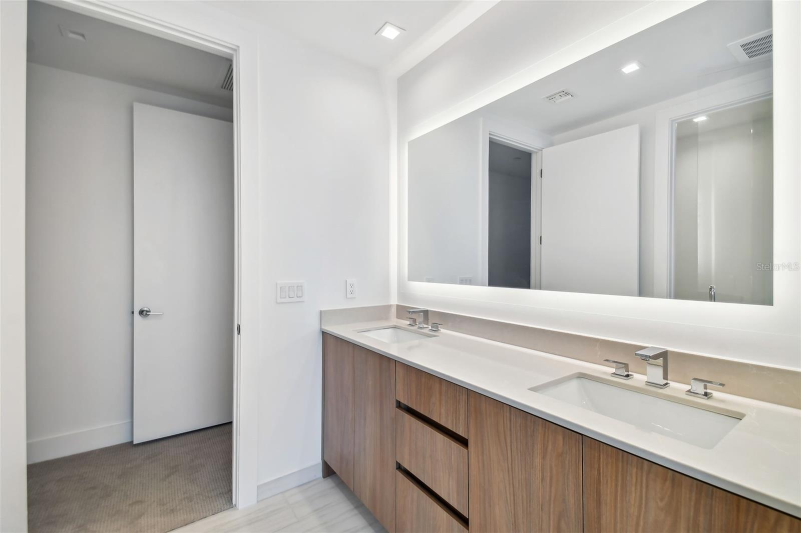 5120 MARINA WAY Unit: 12006