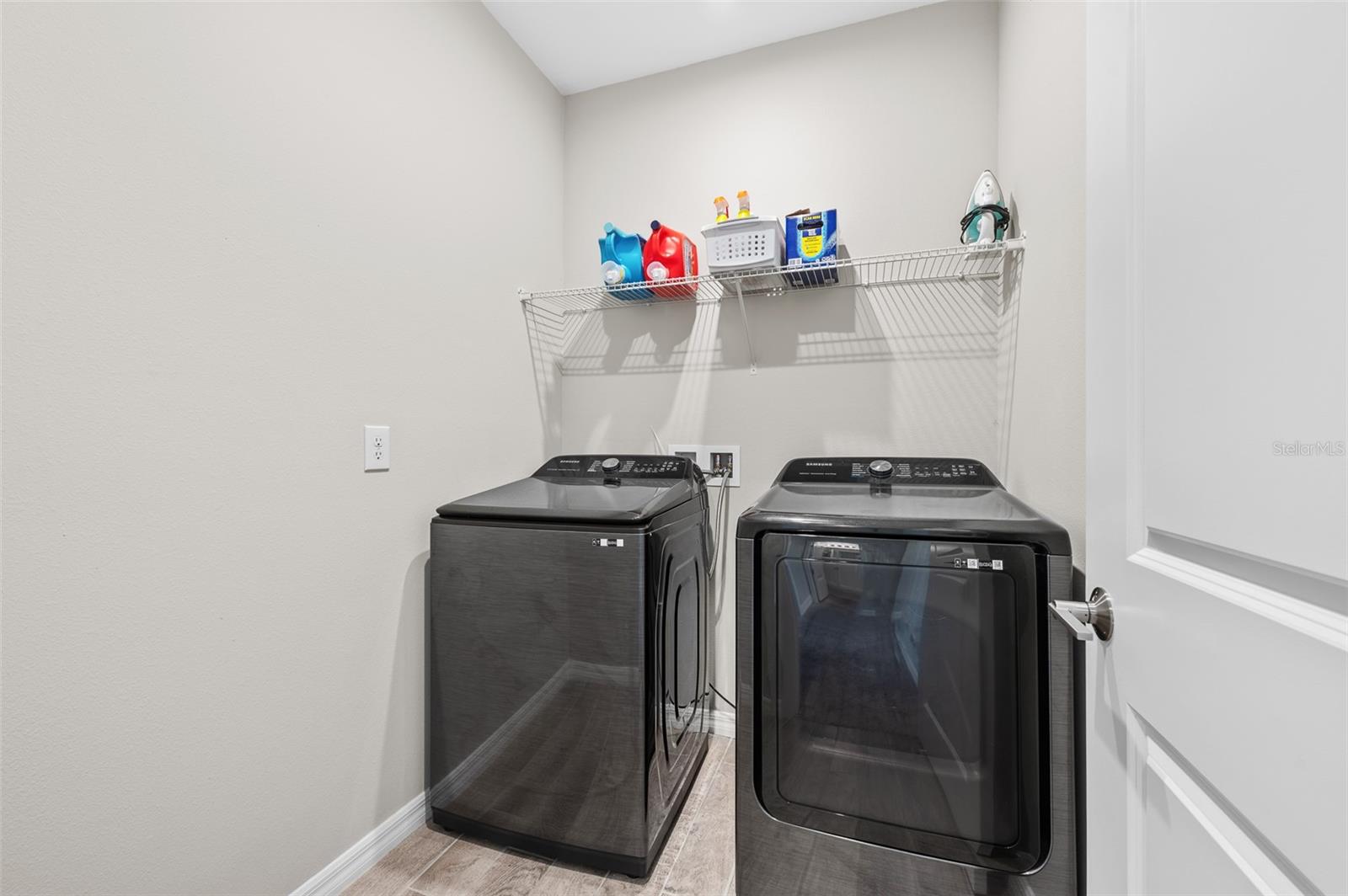 13749 RANGELAND BLVD