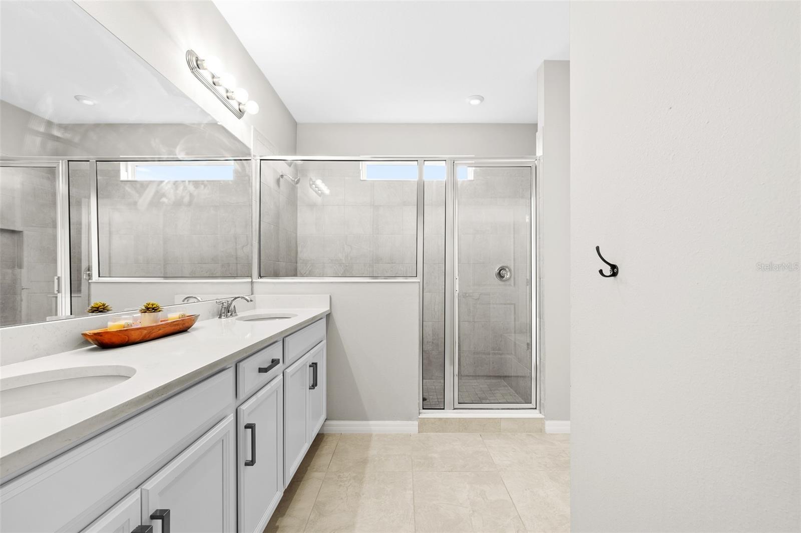 13749 RANGELAND BLVD