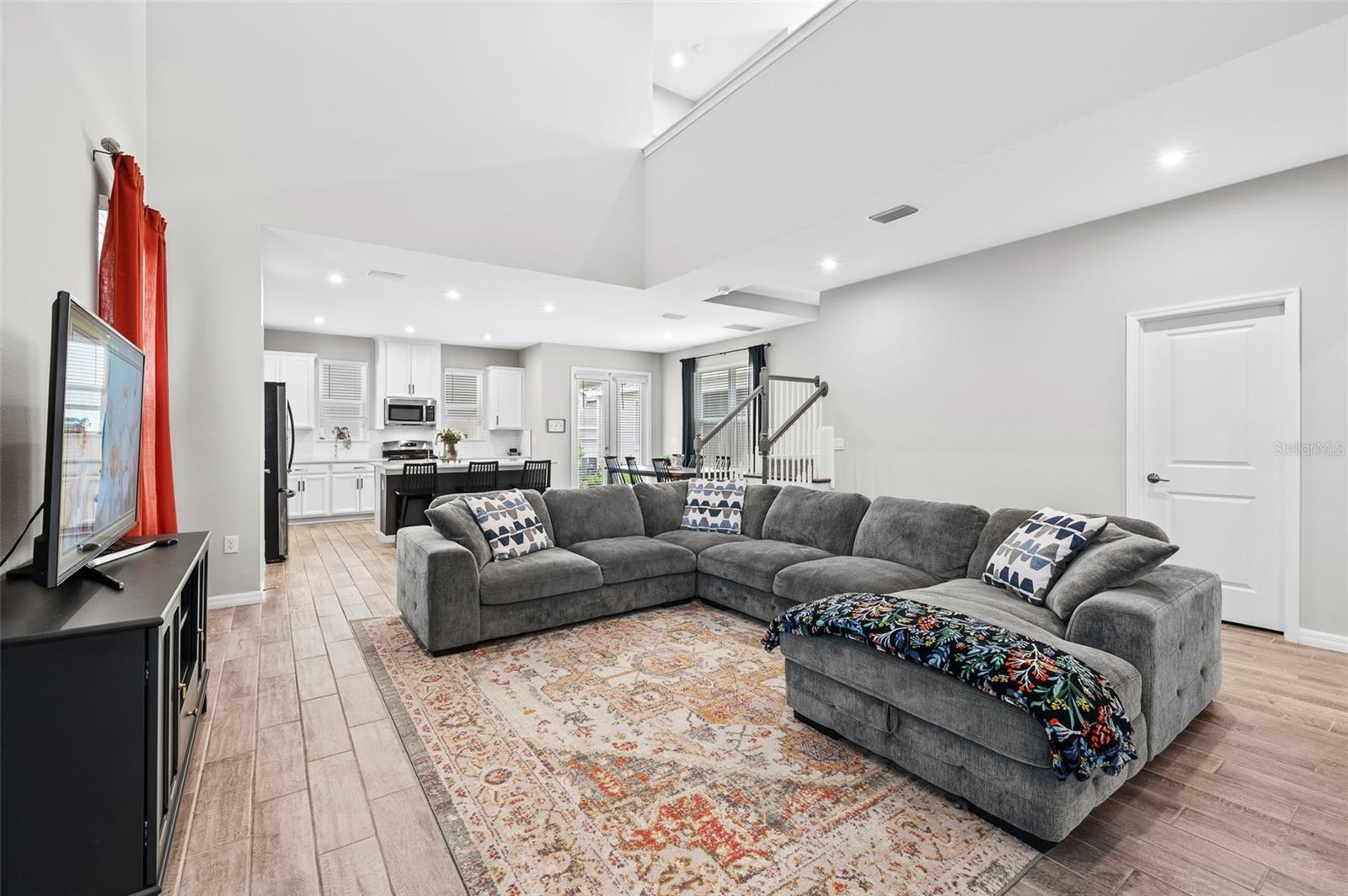 13749 RANGELAND BLVD