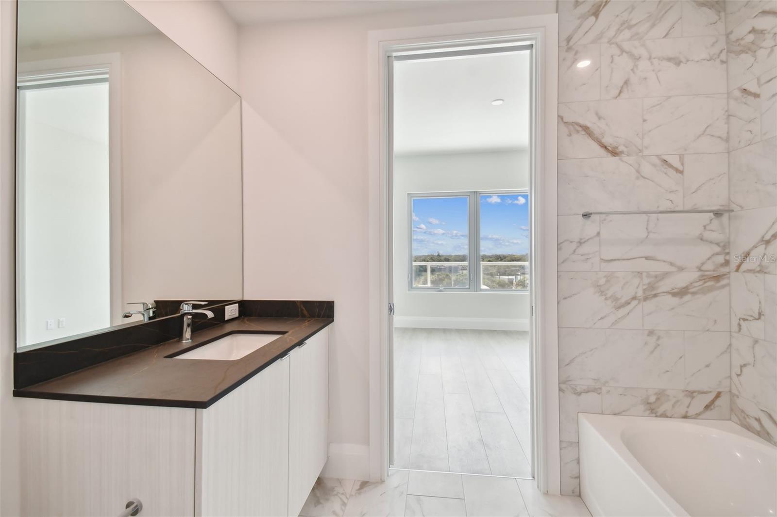 2910 W BARCELONA ST #602