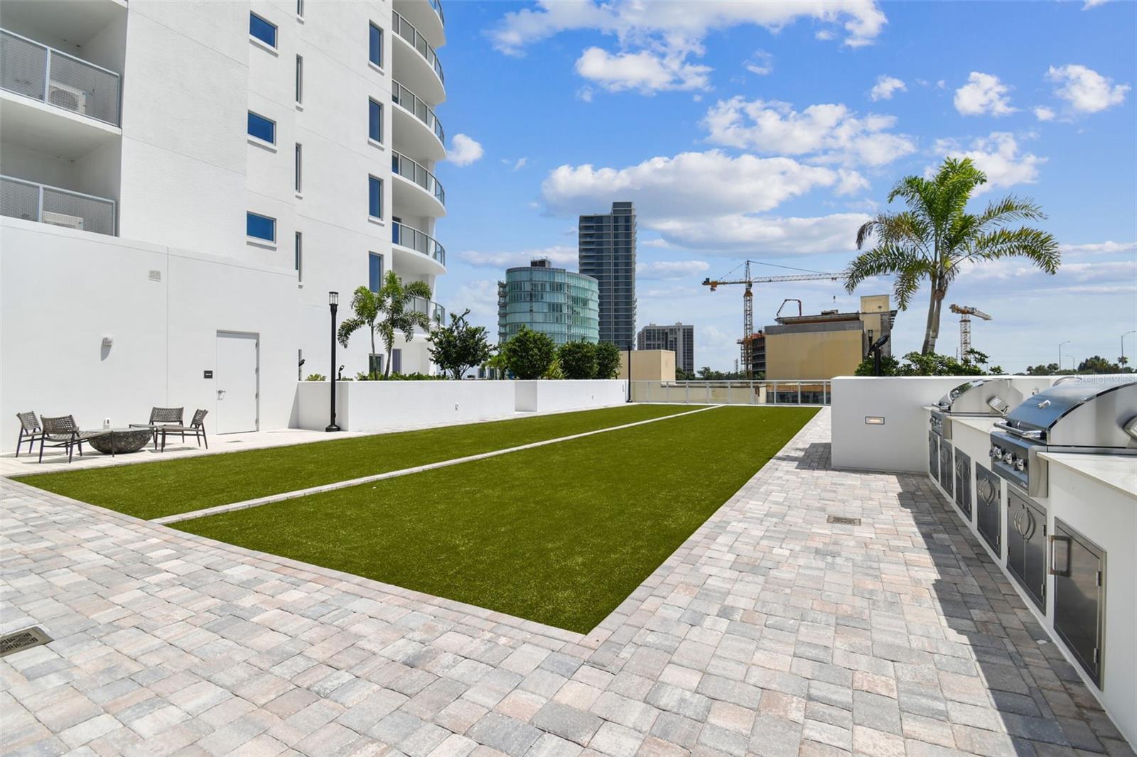 2910 W BARCELONA ST #602
