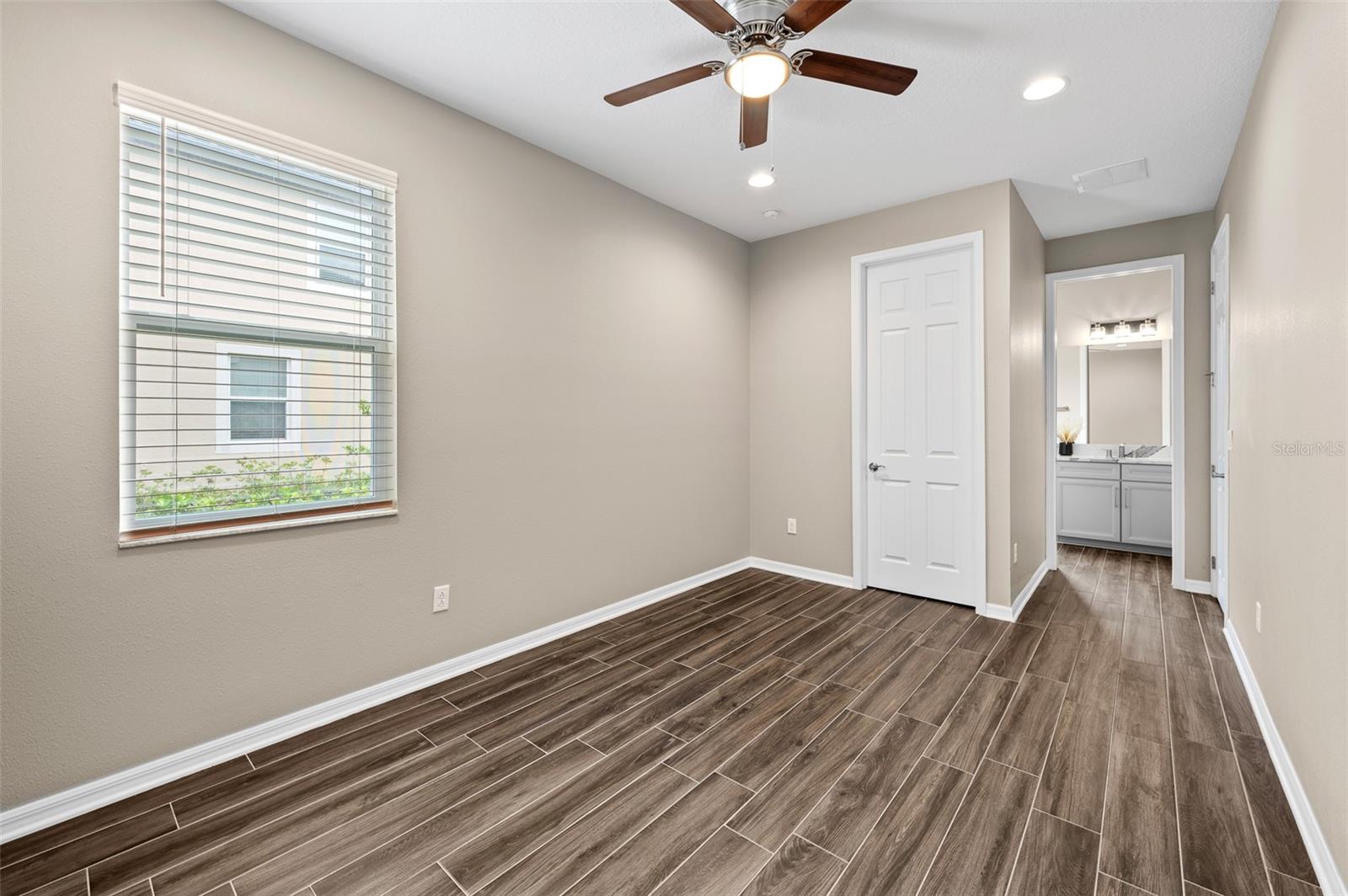 33346 KATELAND DR