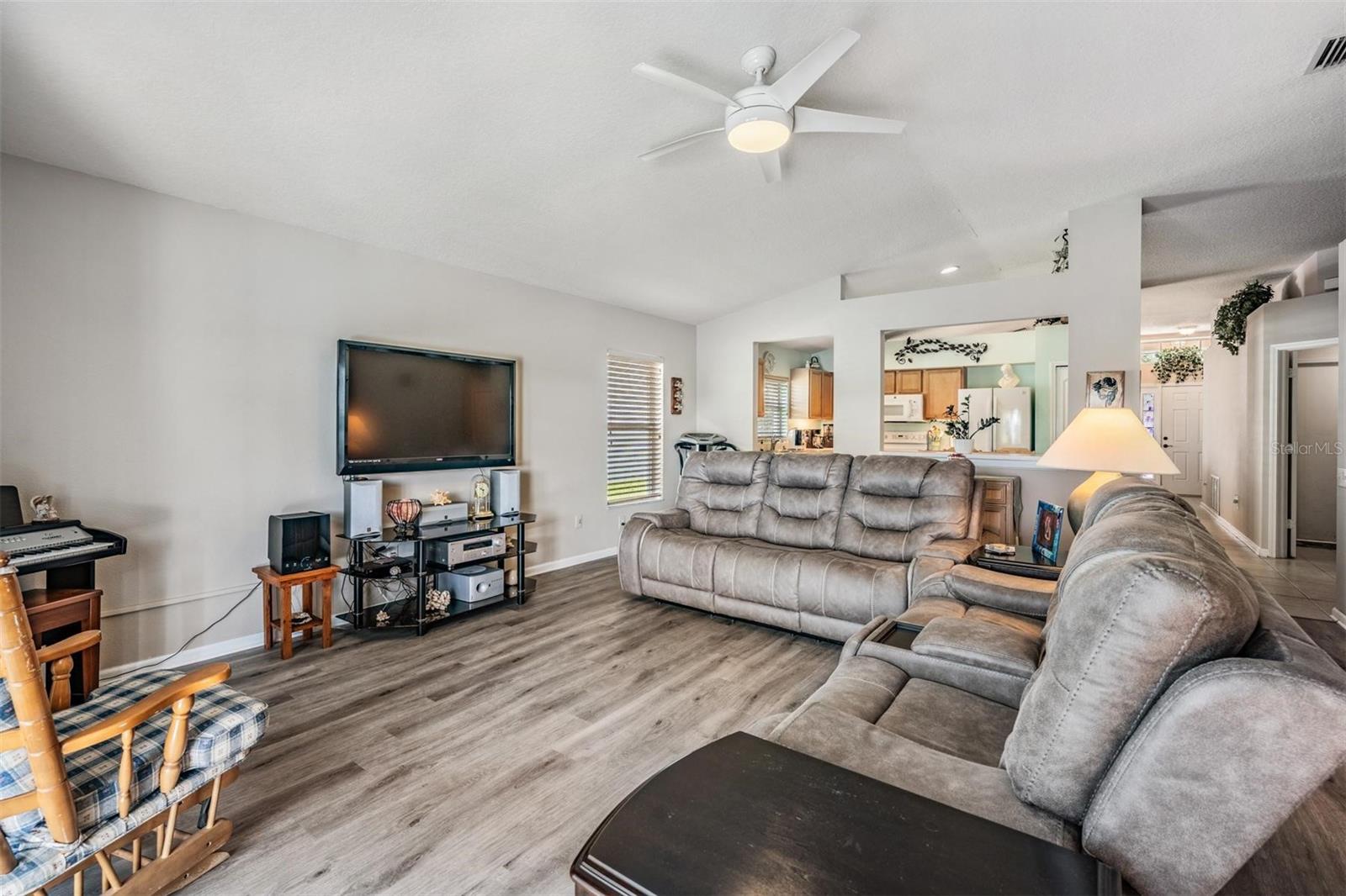 11314 MISTY ISLE LN