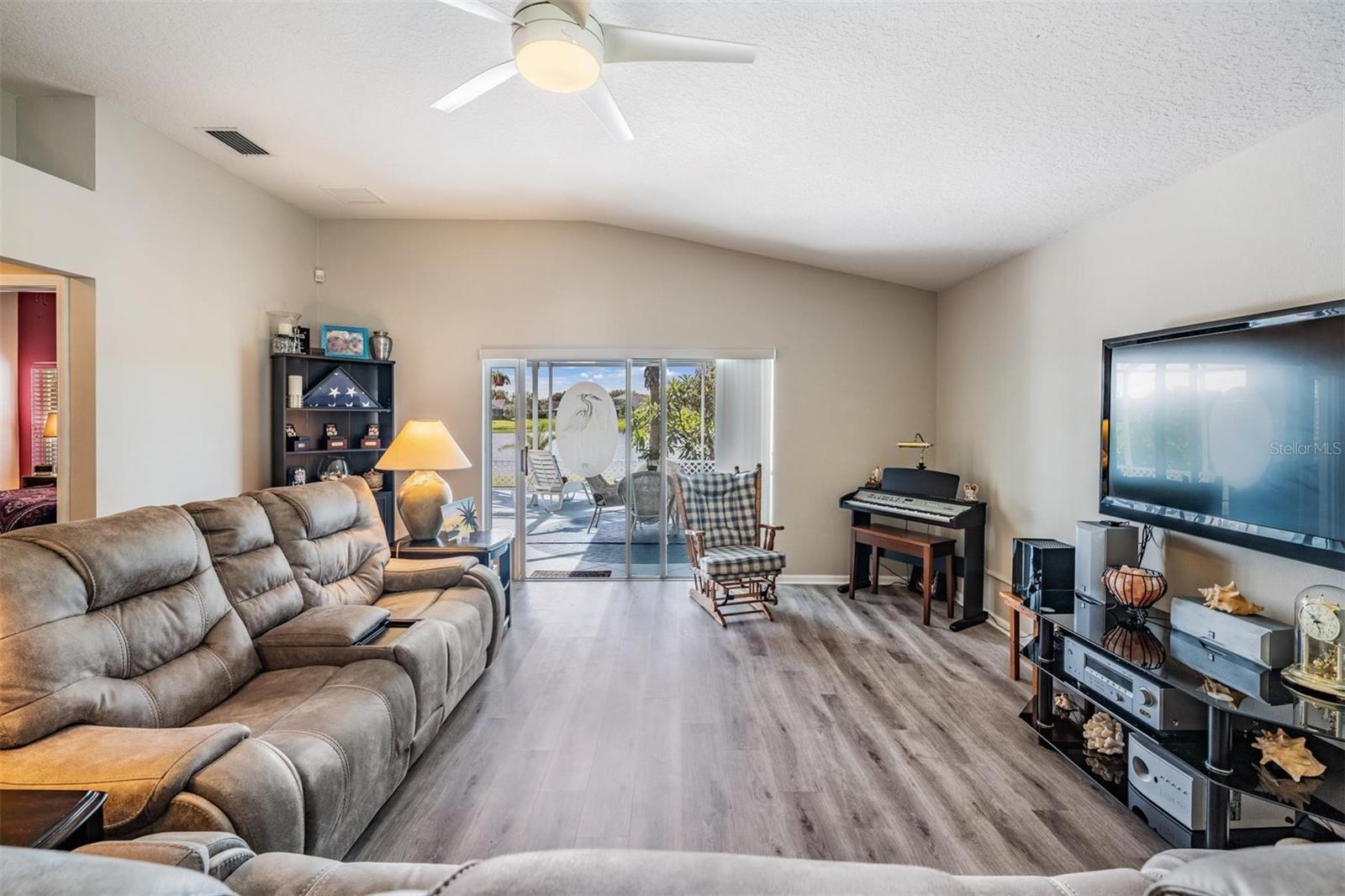 11314 MISTY ISLE LN