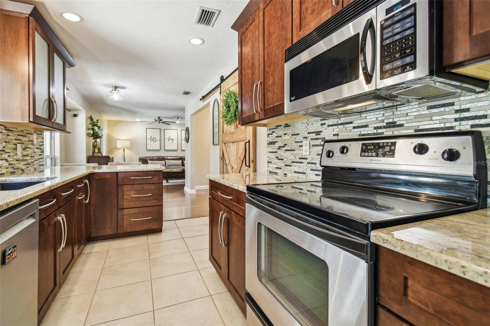 11902 NICKLAUS CIR