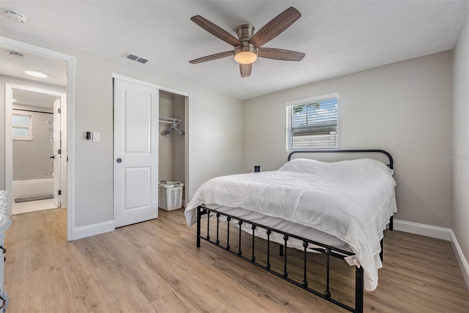 8484 LANTANA DR