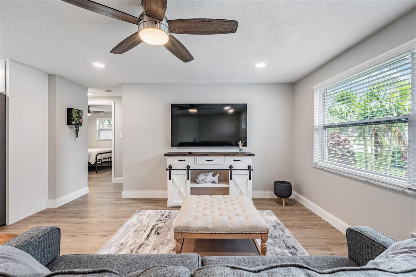 8484 LANTANA DR