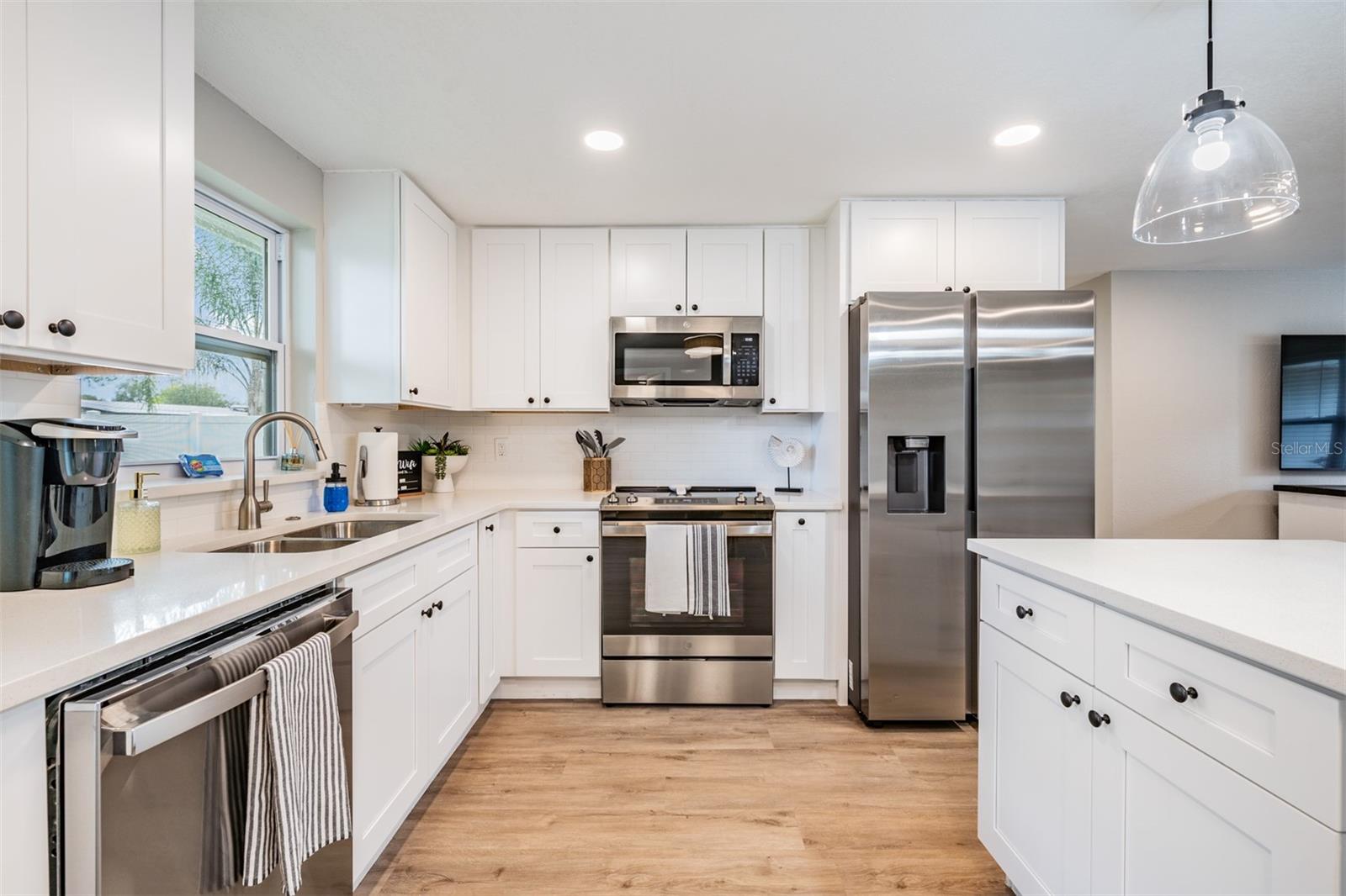 8484 LANTANA DR