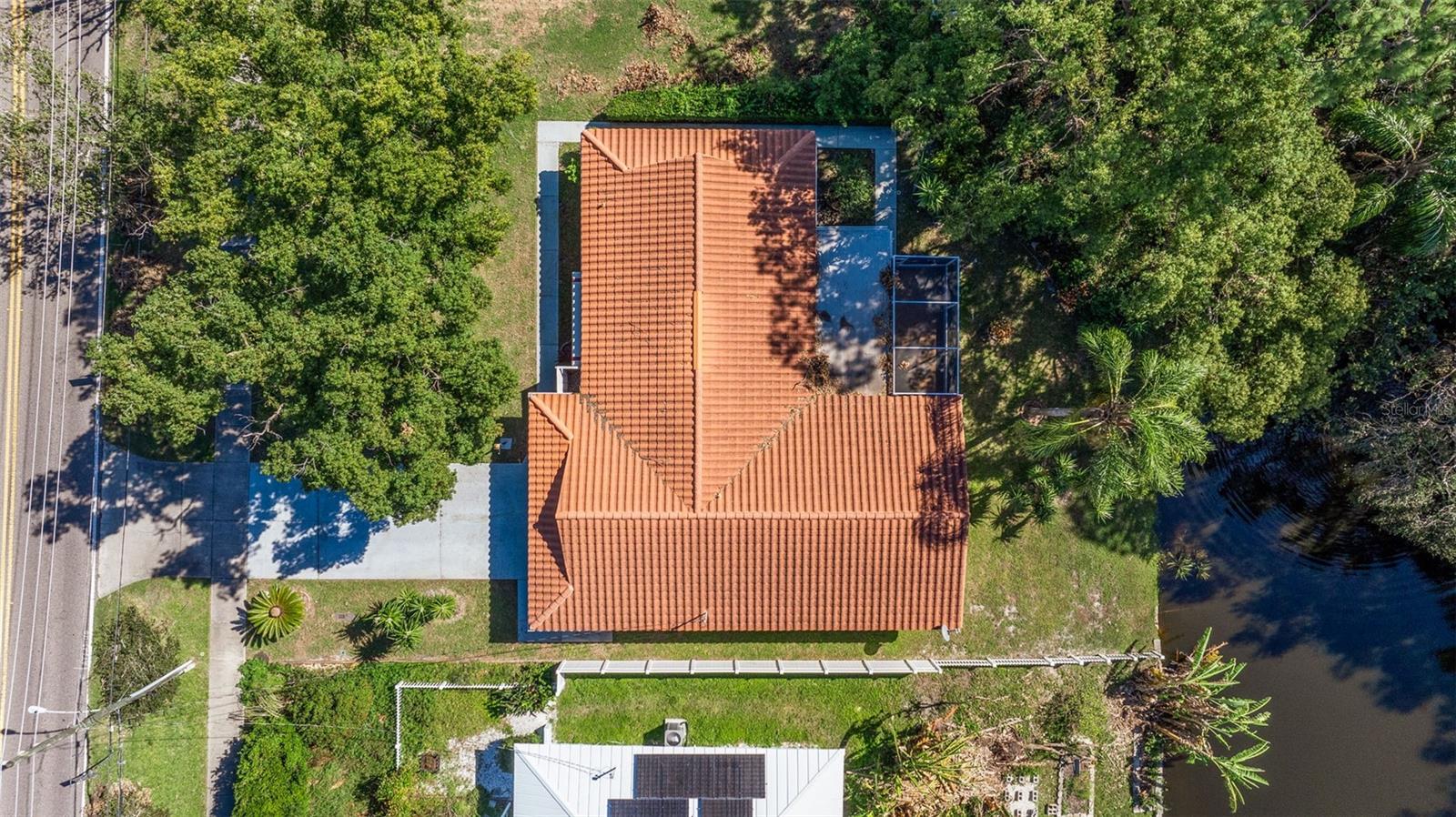 989 VIRGINIA ST
