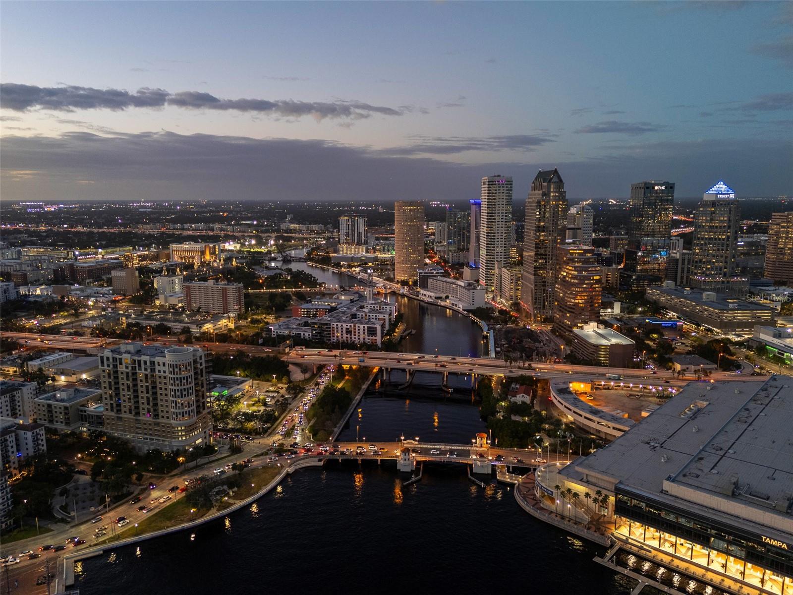 275 BAYSHORE BLVD #1602