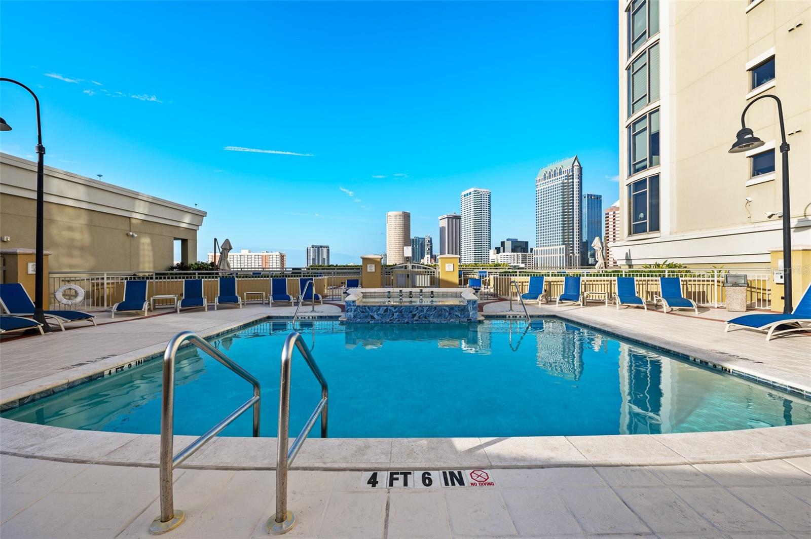 275 BAYSHORE BLVD #1602