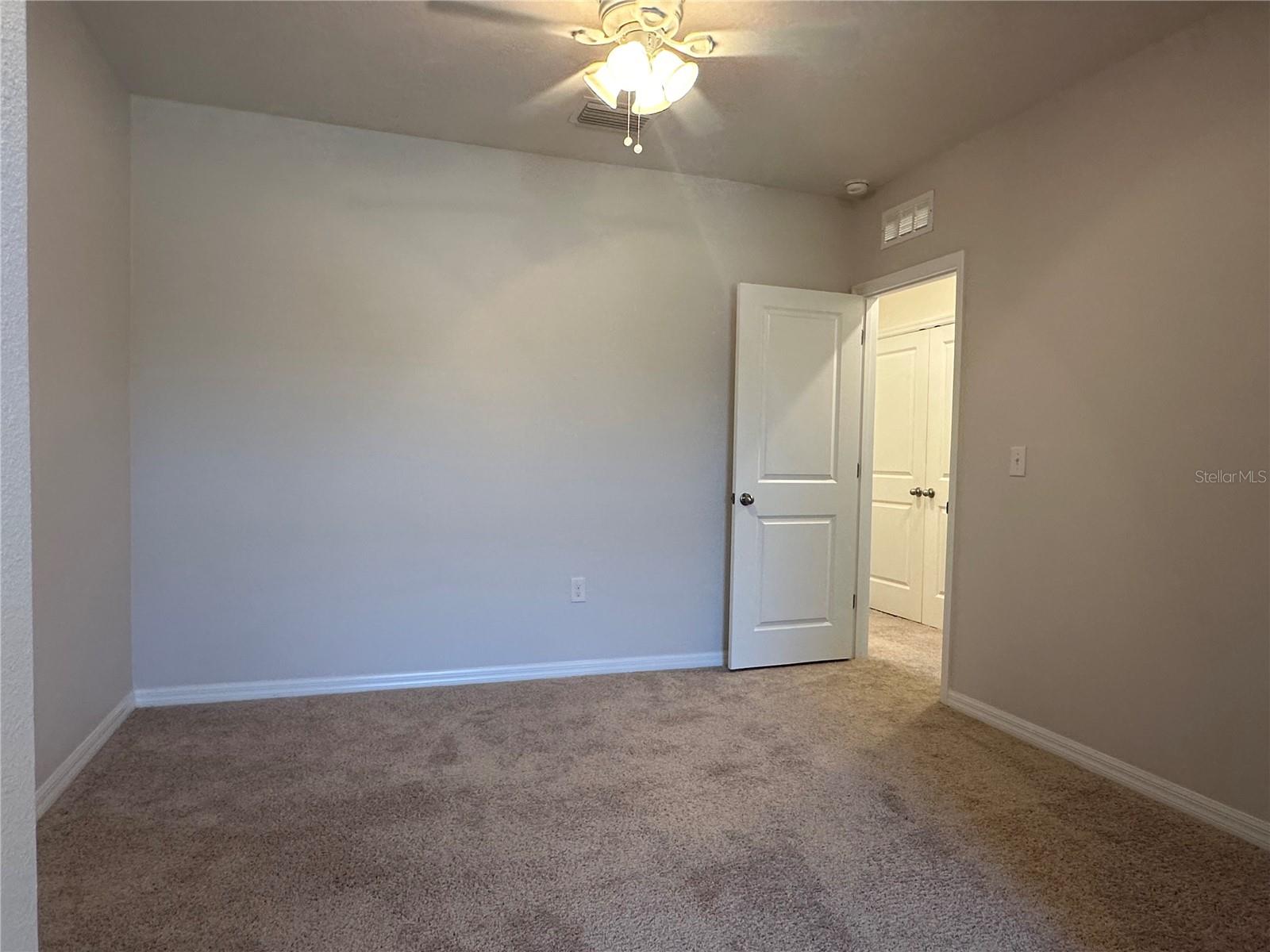 2834 SUNCOAST BLEND DR