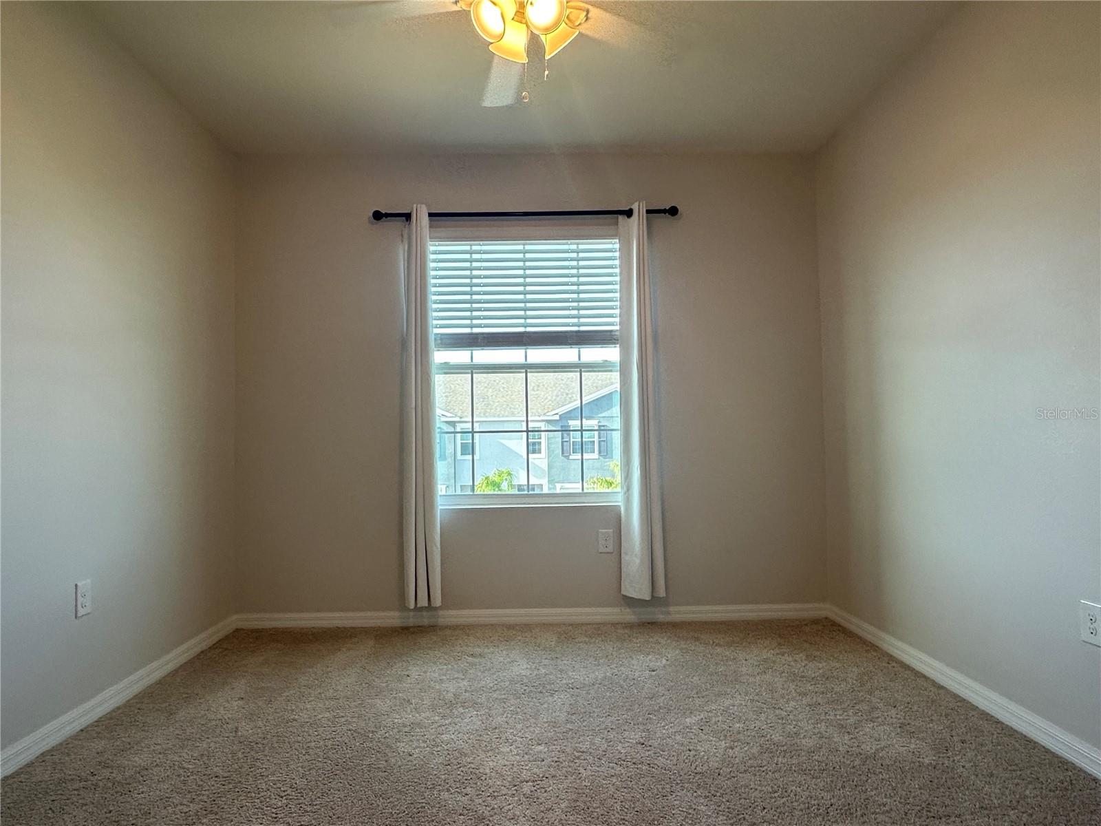 2834 SUNCOAST BLEND DR