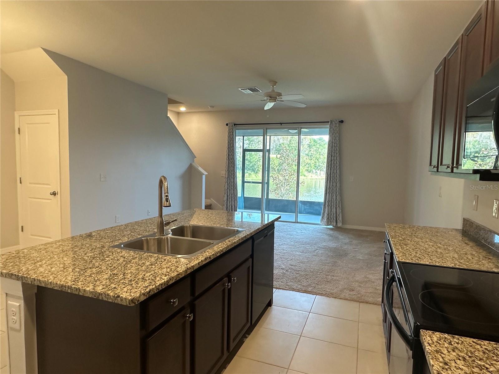 2834 SUNCOAST BLEND DR