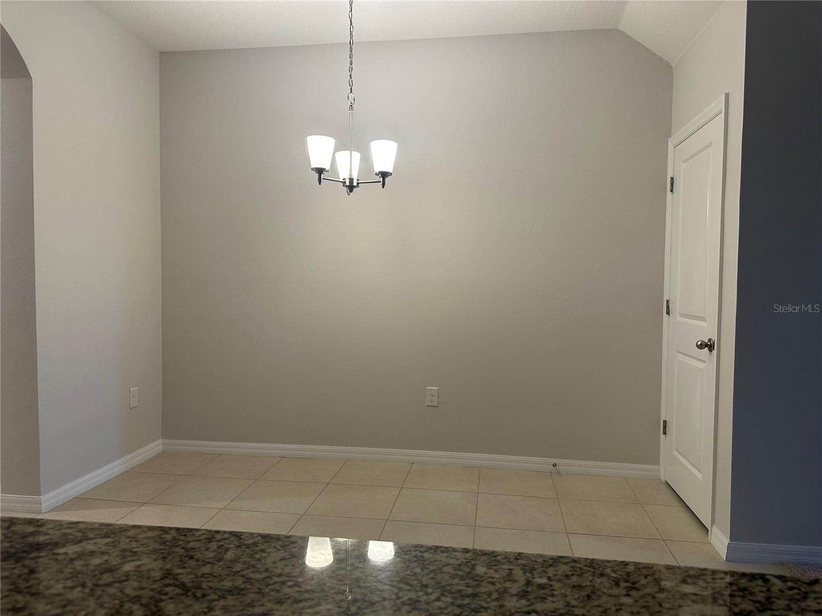 2834 SUNCOAST BLEND DR