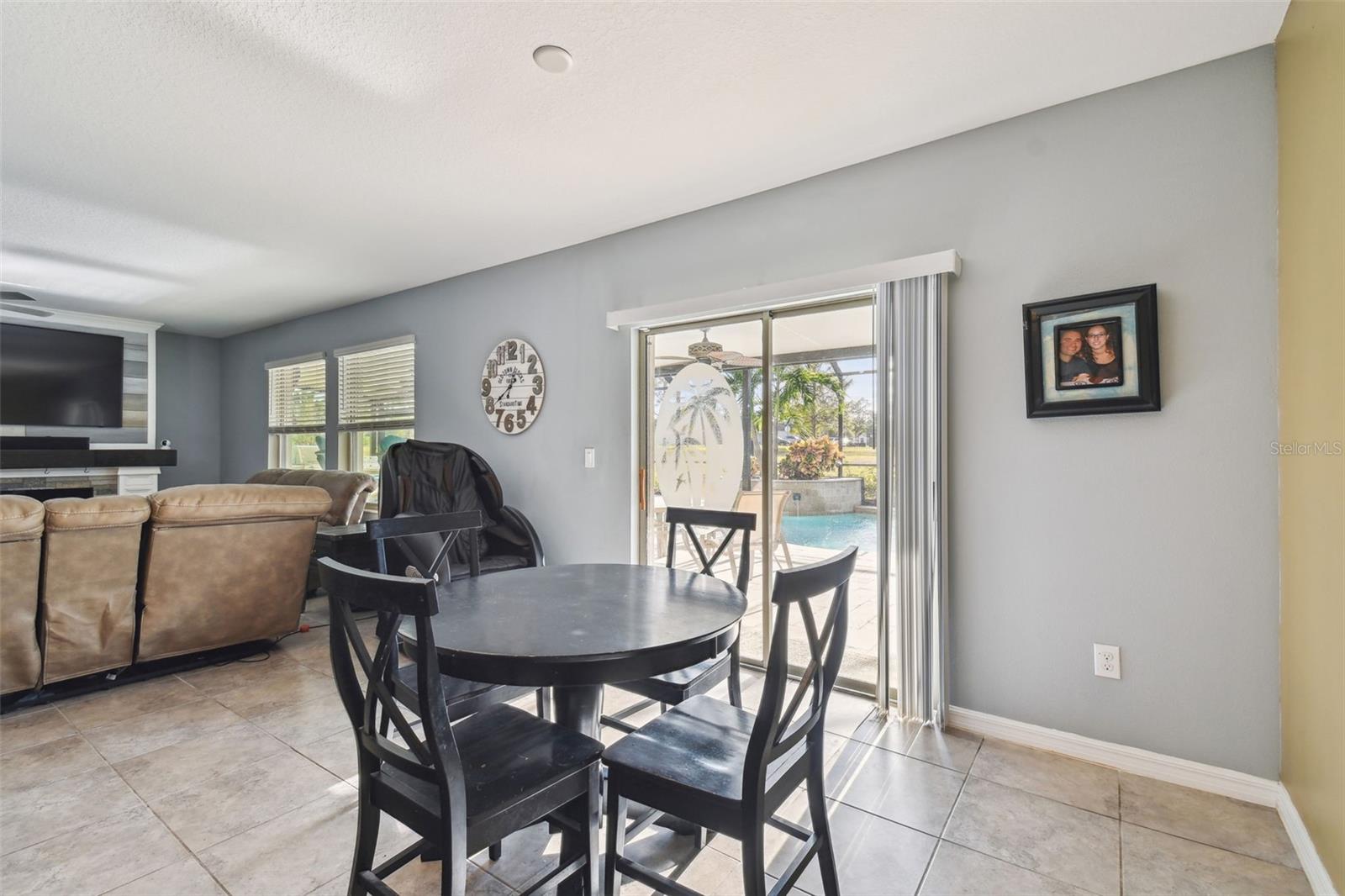 35942 SADDLE PALM WAY