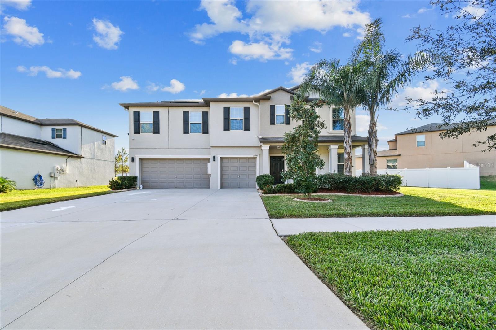 35942 SADDLE PALM WAY