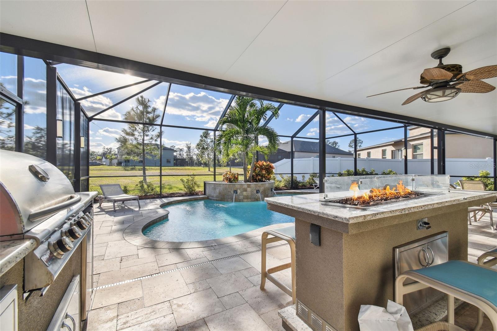 35942 SADDLE PALM WAY