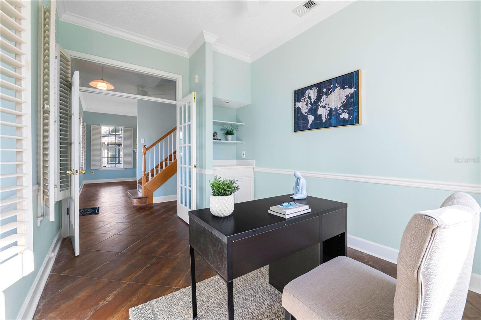 55 EDGEWATER DR