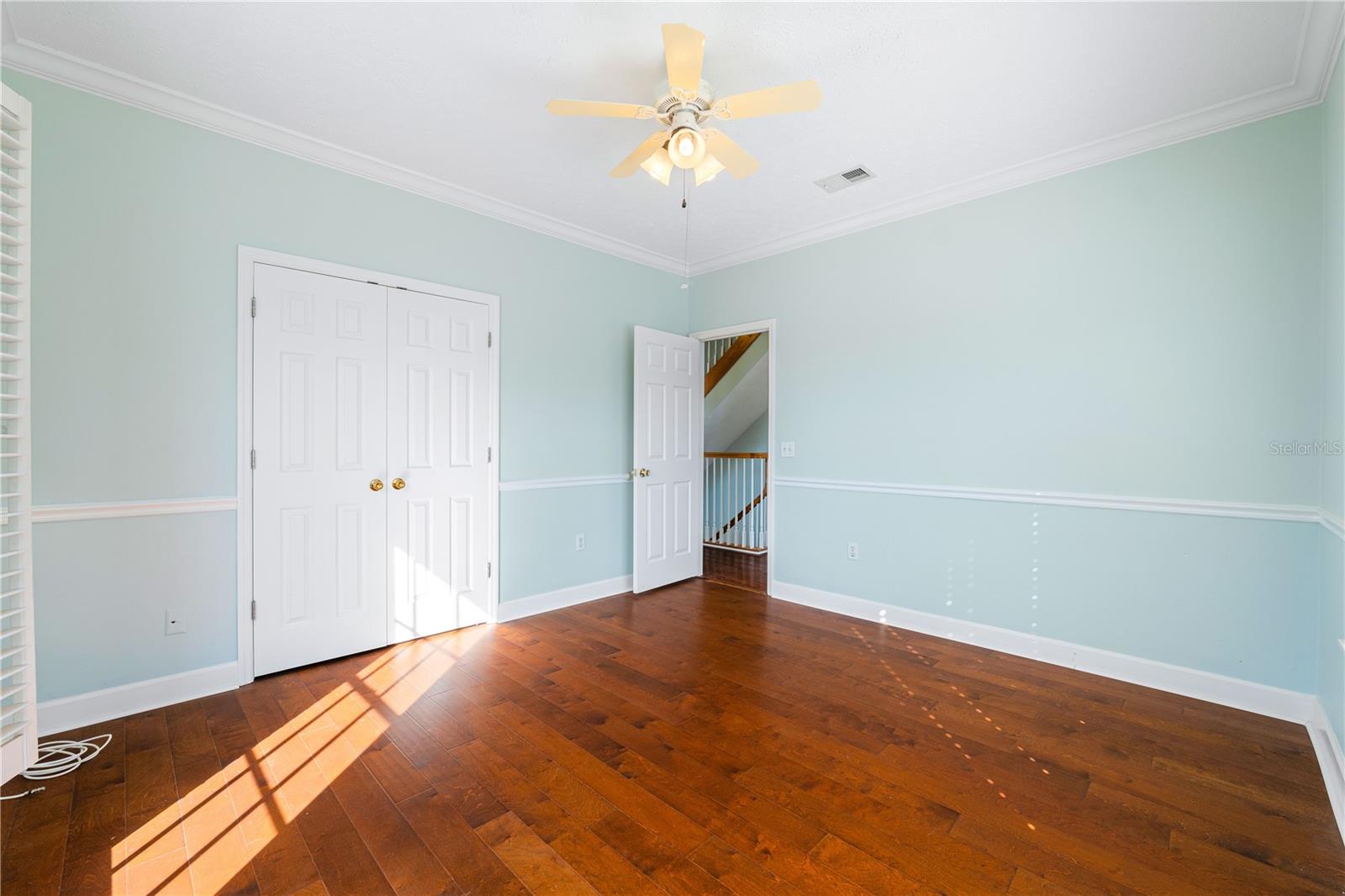 55 EDGEWATER DR
