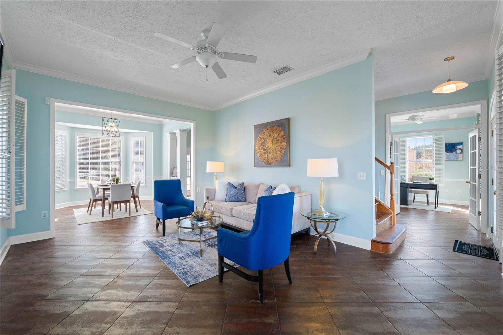 55 EDGEWATER DR