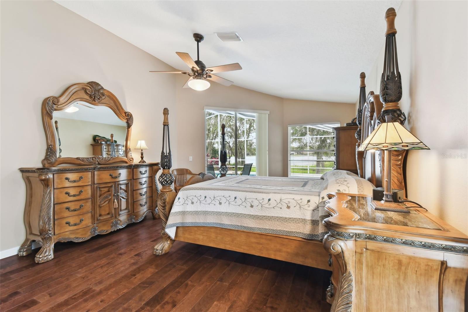 106 ROSANA DR