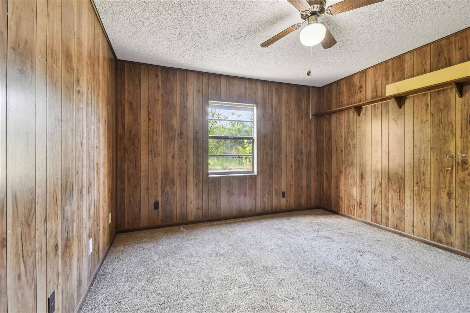 4211 HIGHVIEW RD