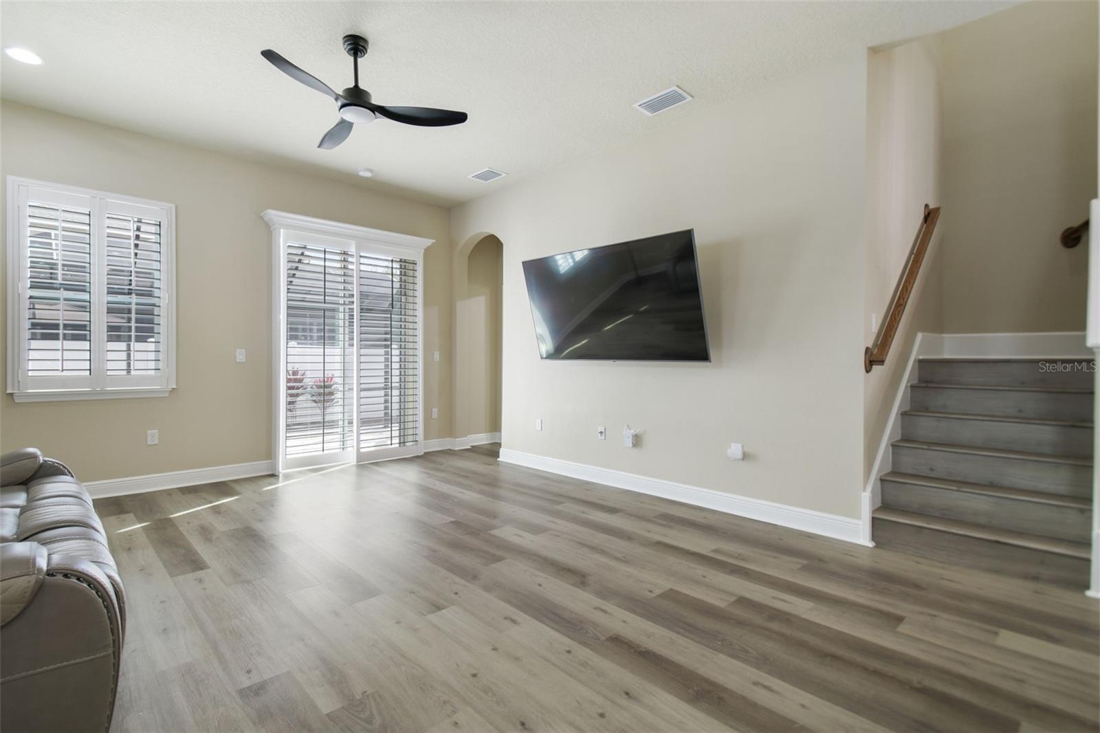 7714 S WEST SHORE BLVD