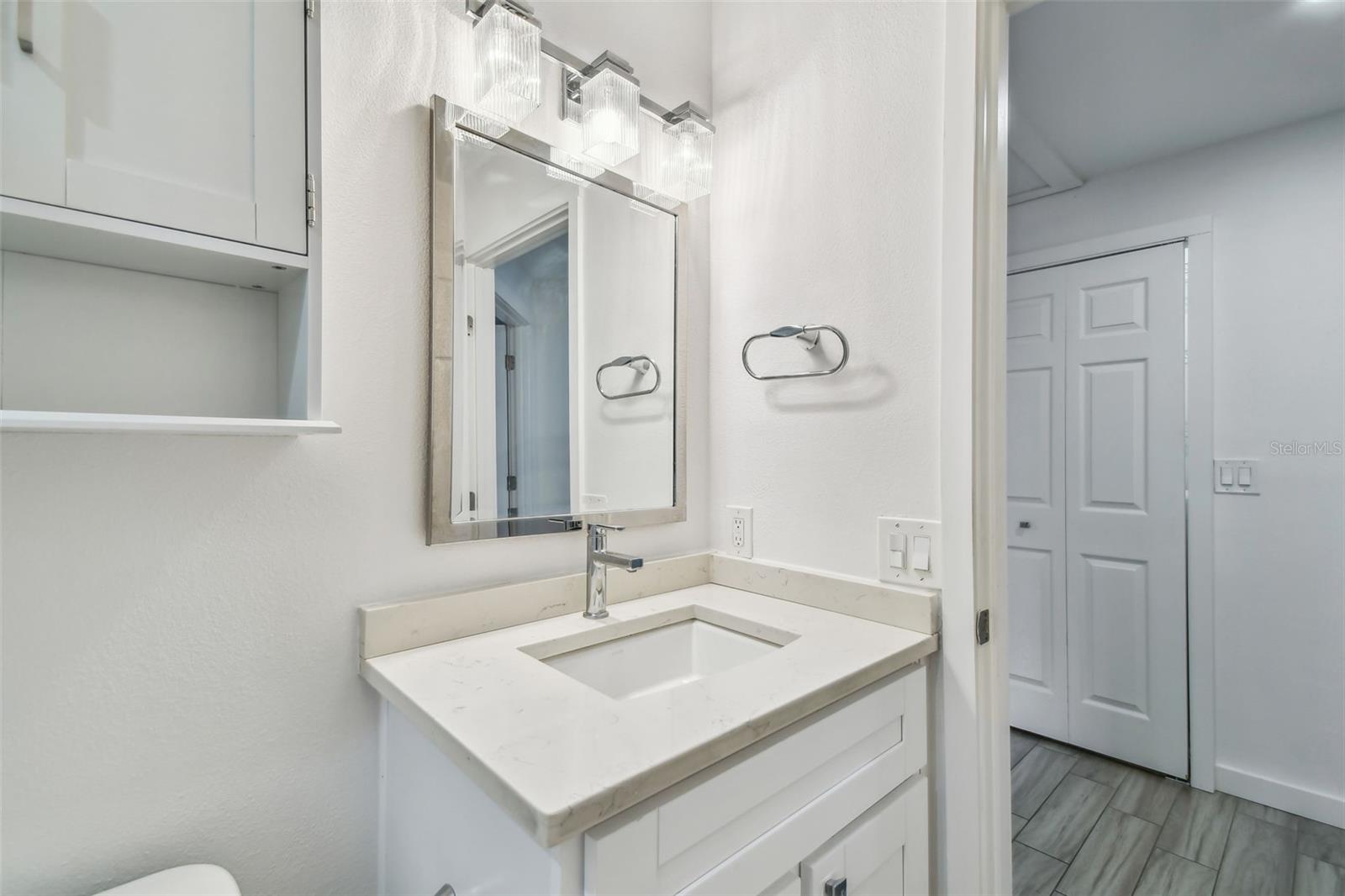 4811 BAYSHORE BLVD #302