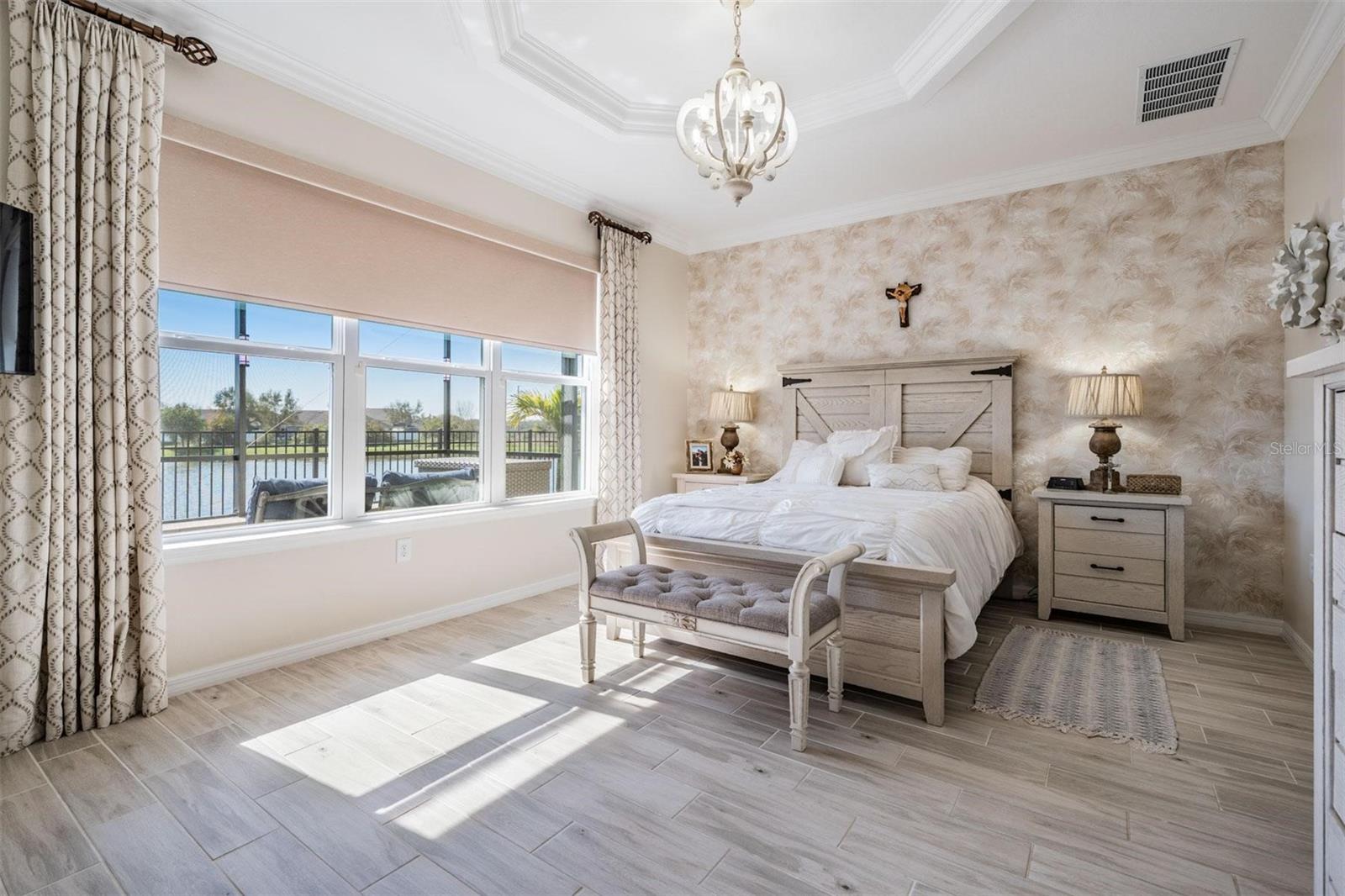 33899 ASTORIA CIR