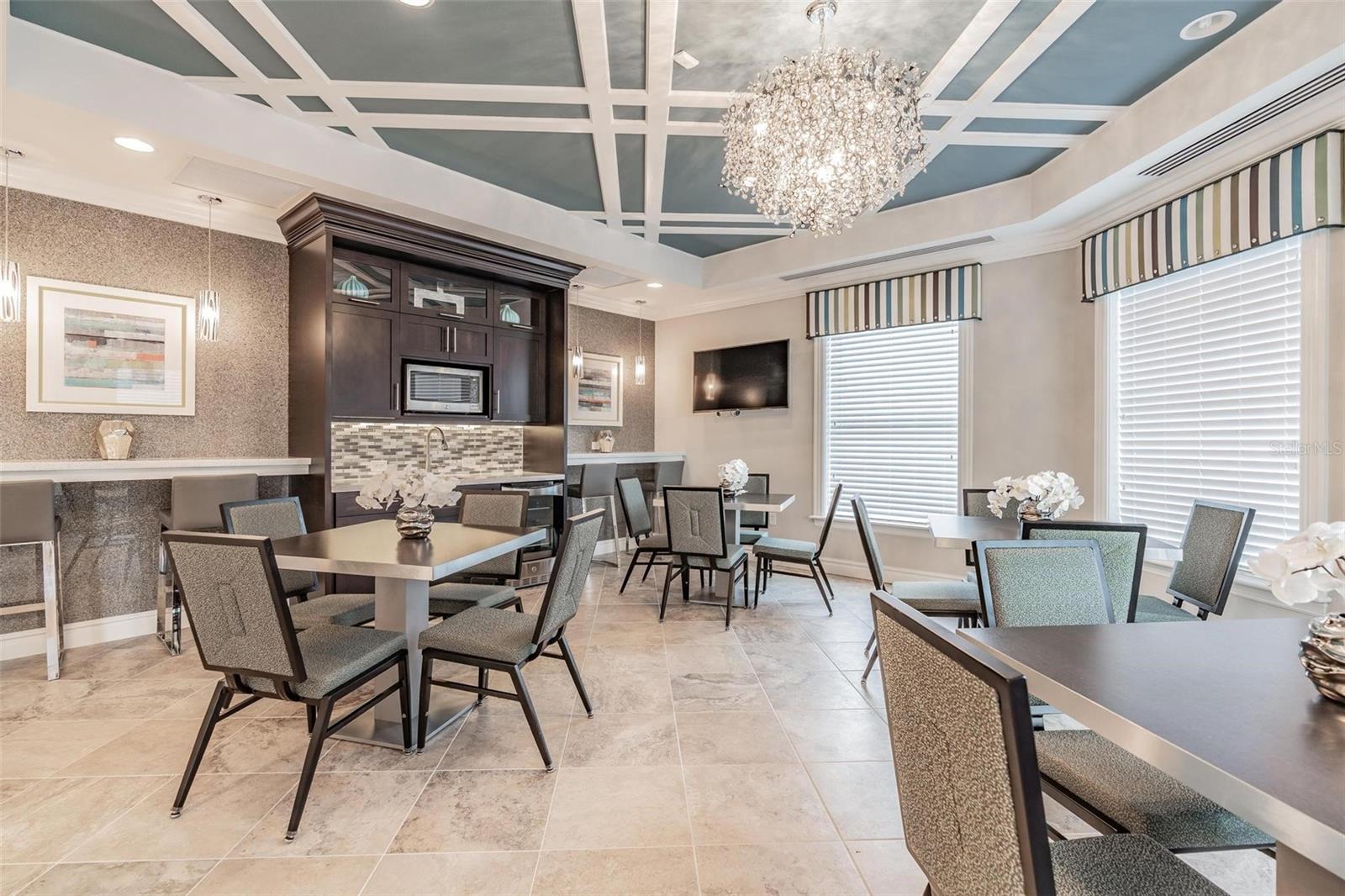 33899 ASTORIA CIR