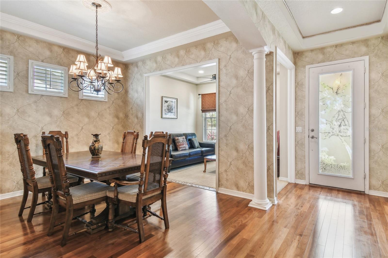 14605 CHATSWORTH MANOR CIR