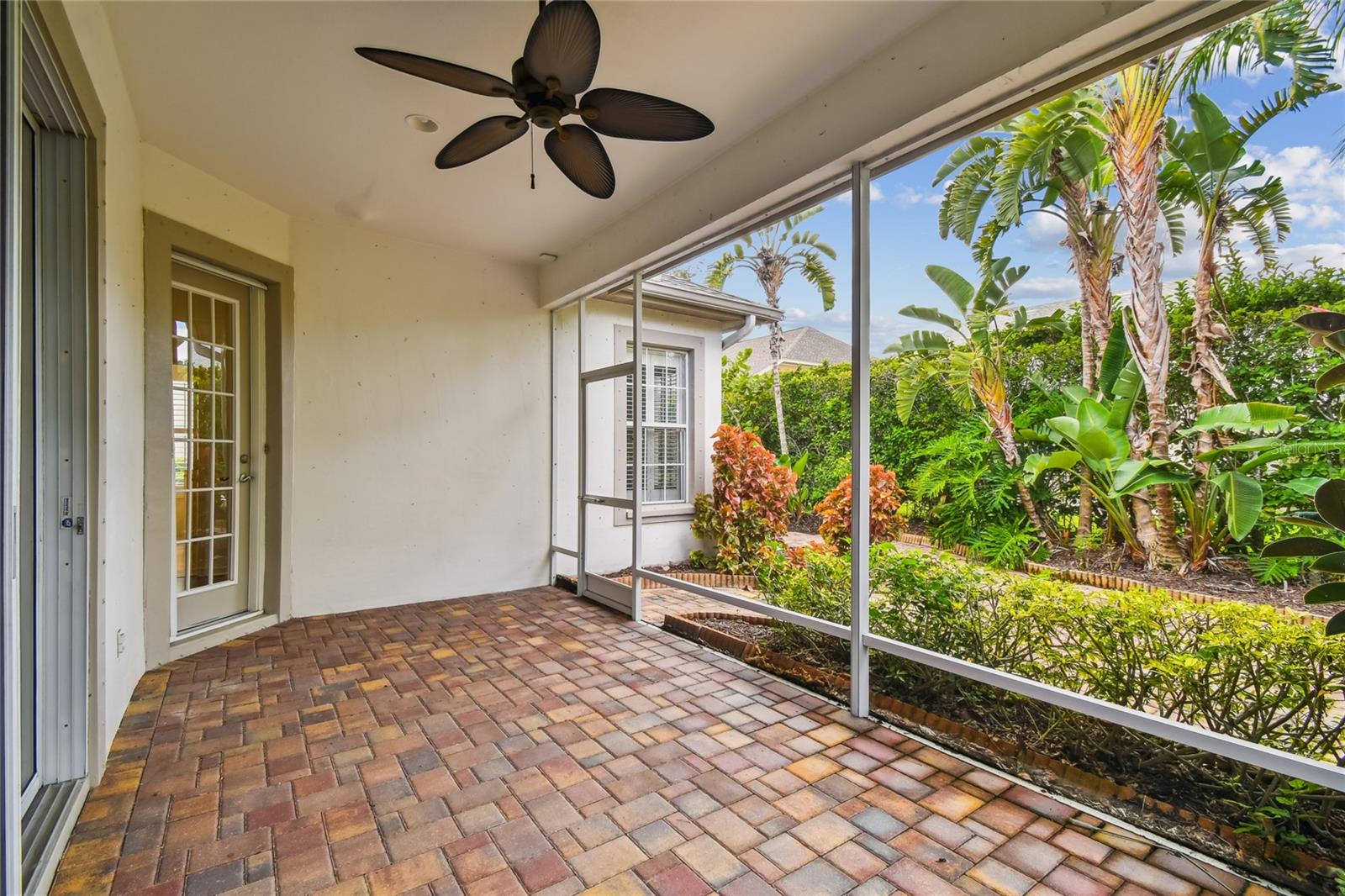 14605 CHATSWORTH MANOR CIR