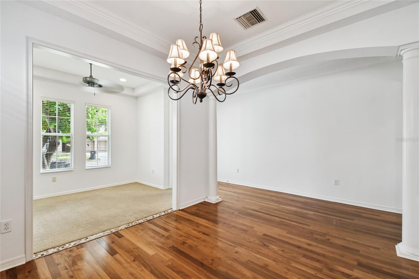 14605 CHATSWORTH MANOR CIR