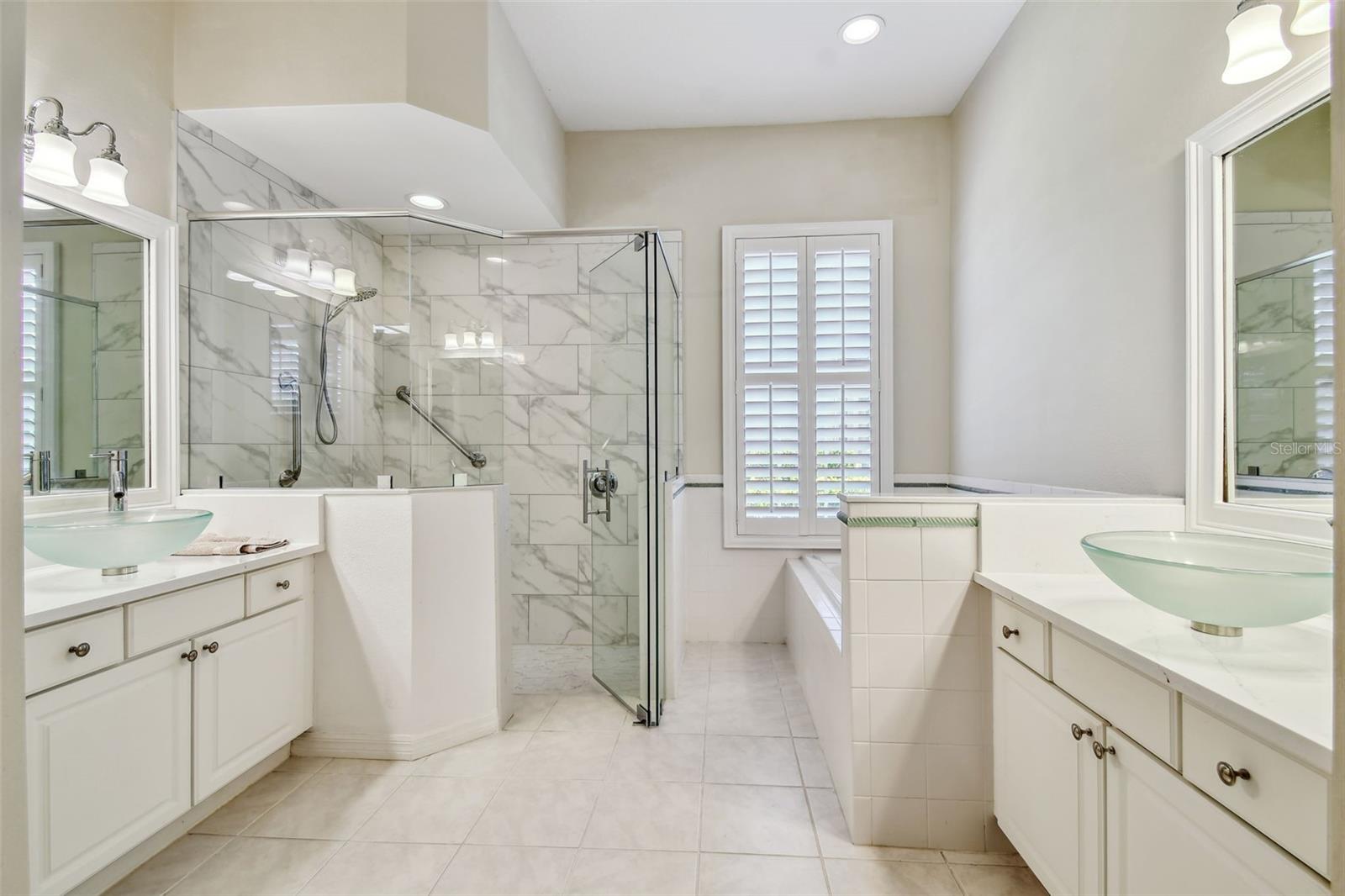 14605 CHATSWORTH MANOR CIR