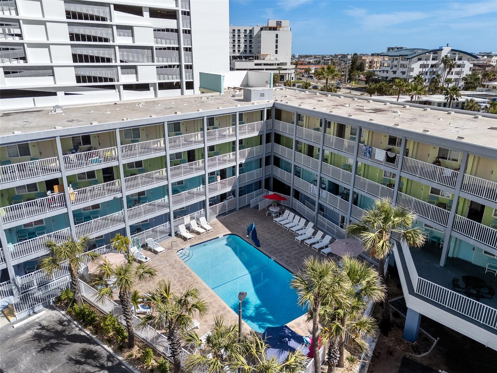 445 S GULFVIEW BLVD #313