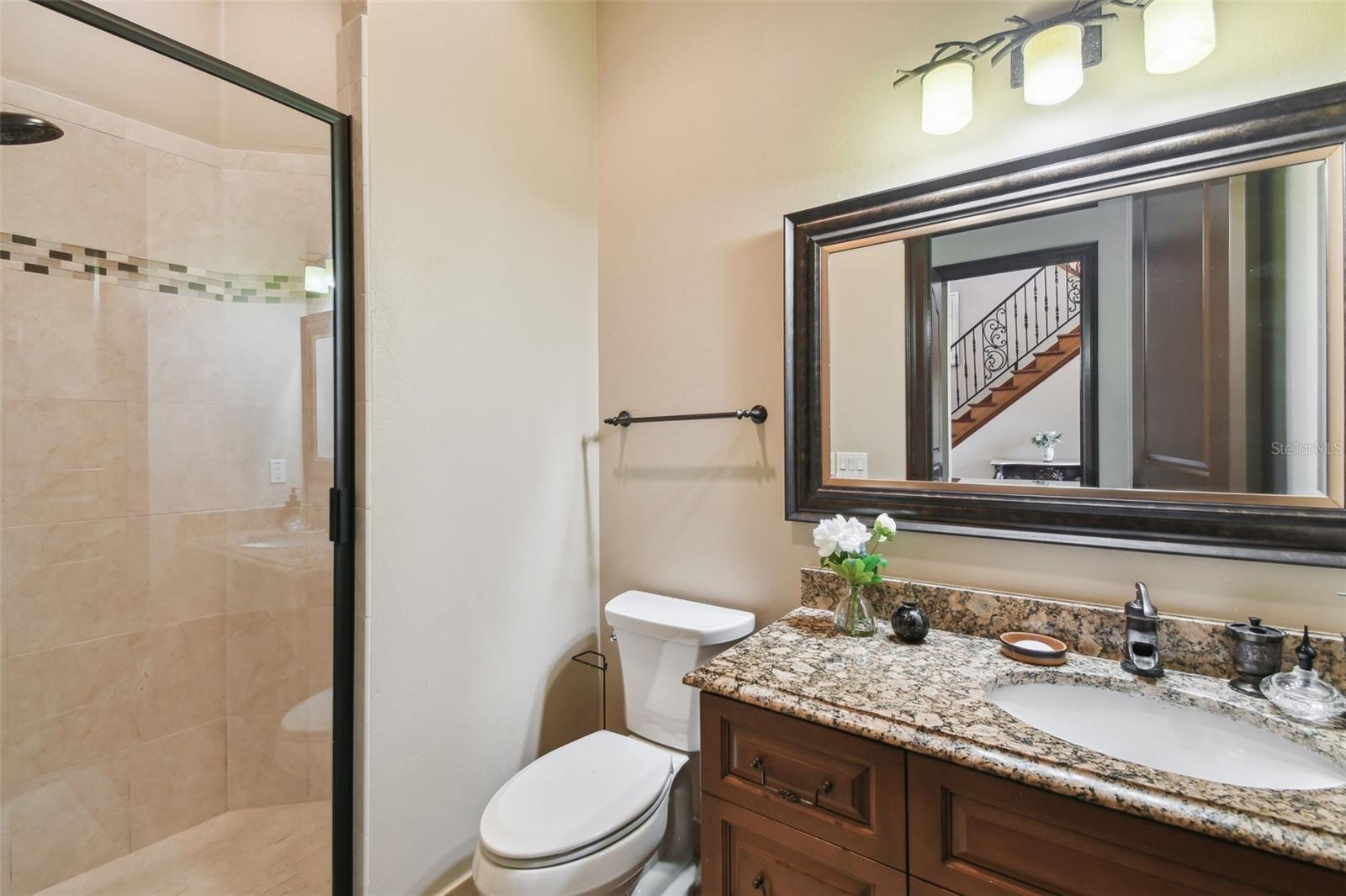 17005 MADRES DE AVILA