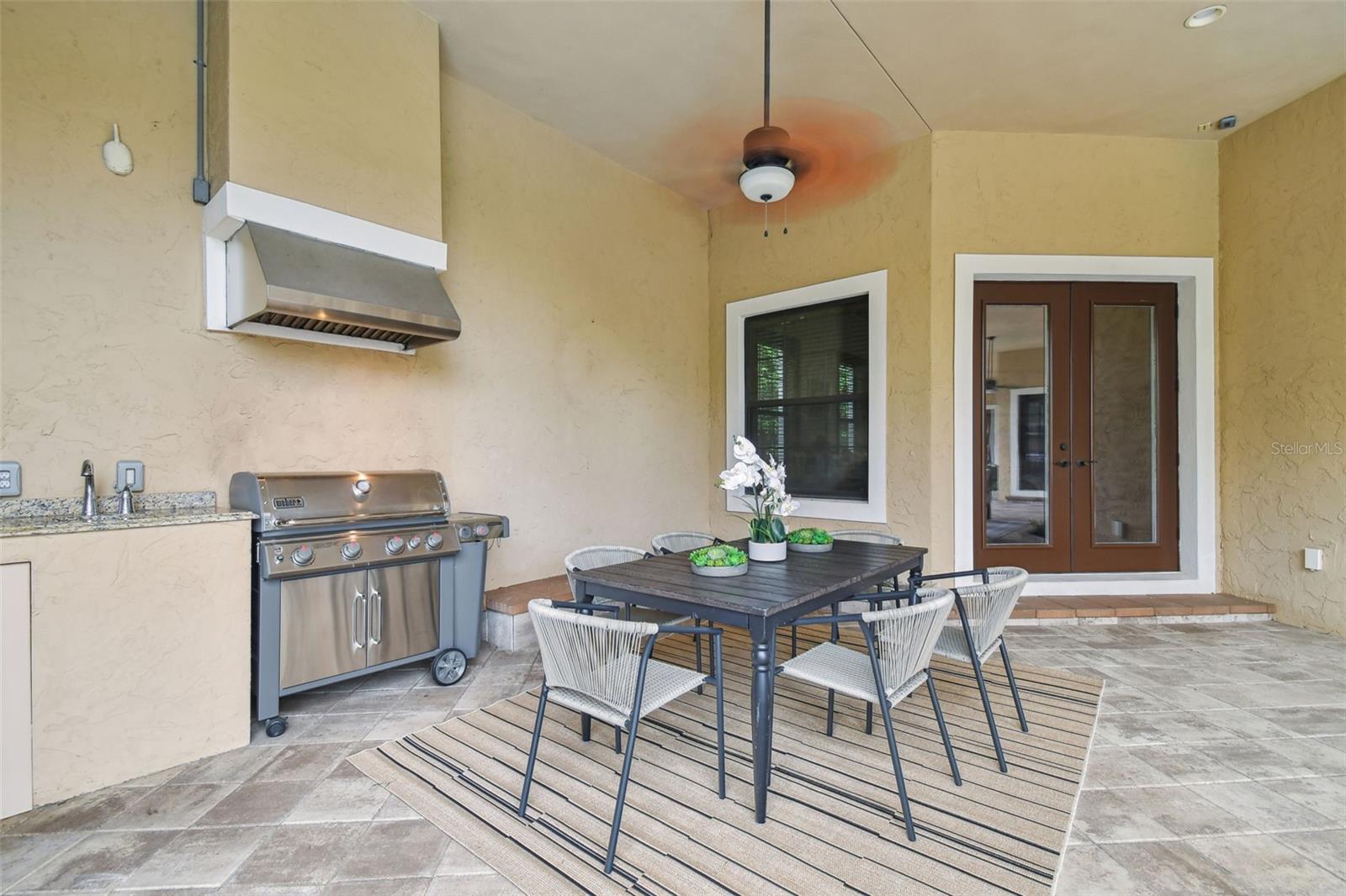 17005 MADRES DE AVILA