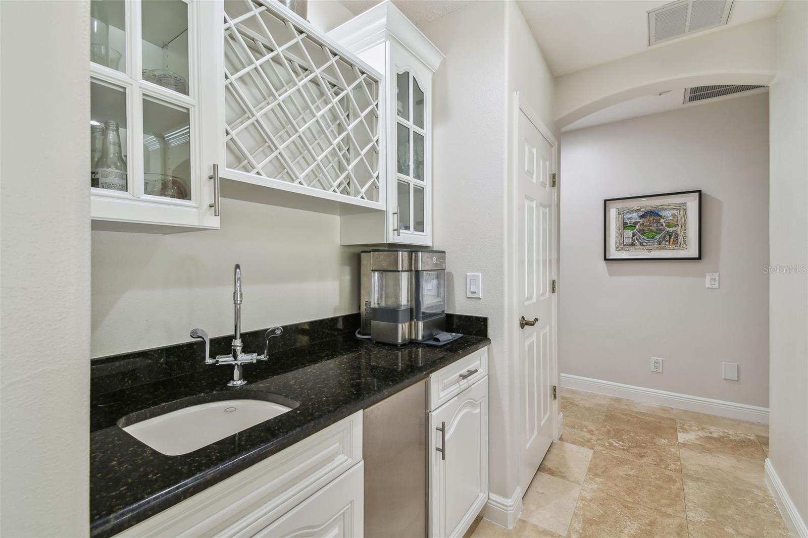 17003 MADRES DE AVILA