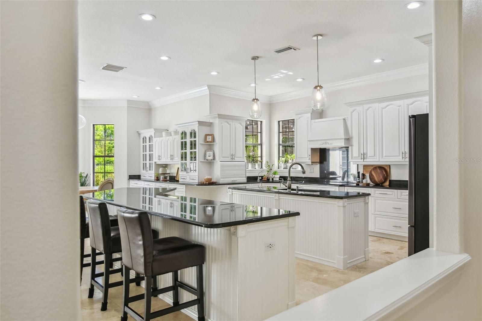 17003 MADRES DE AVILA