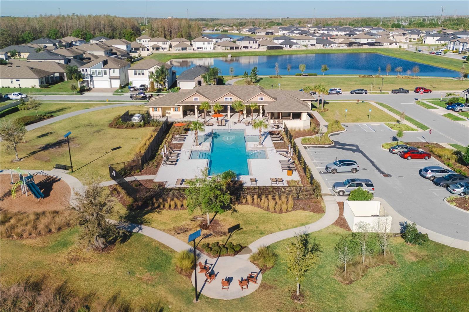 8609 WINNING FIELDS RD