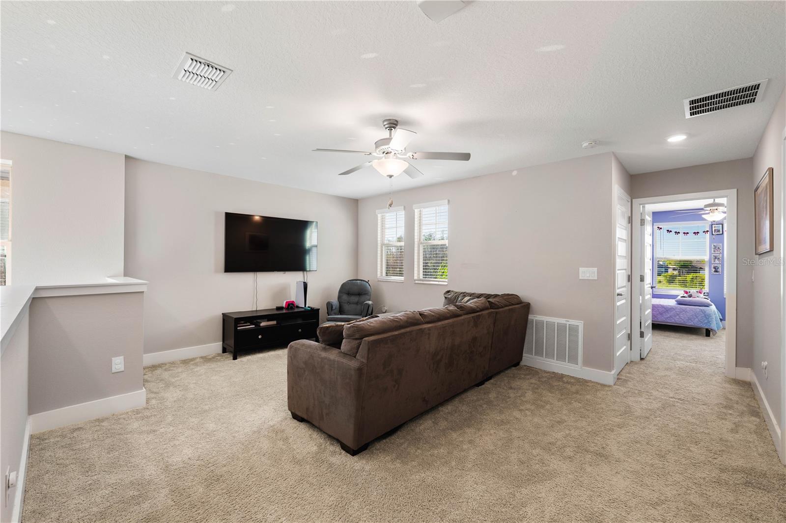 8609 WINNING FIELDS RD