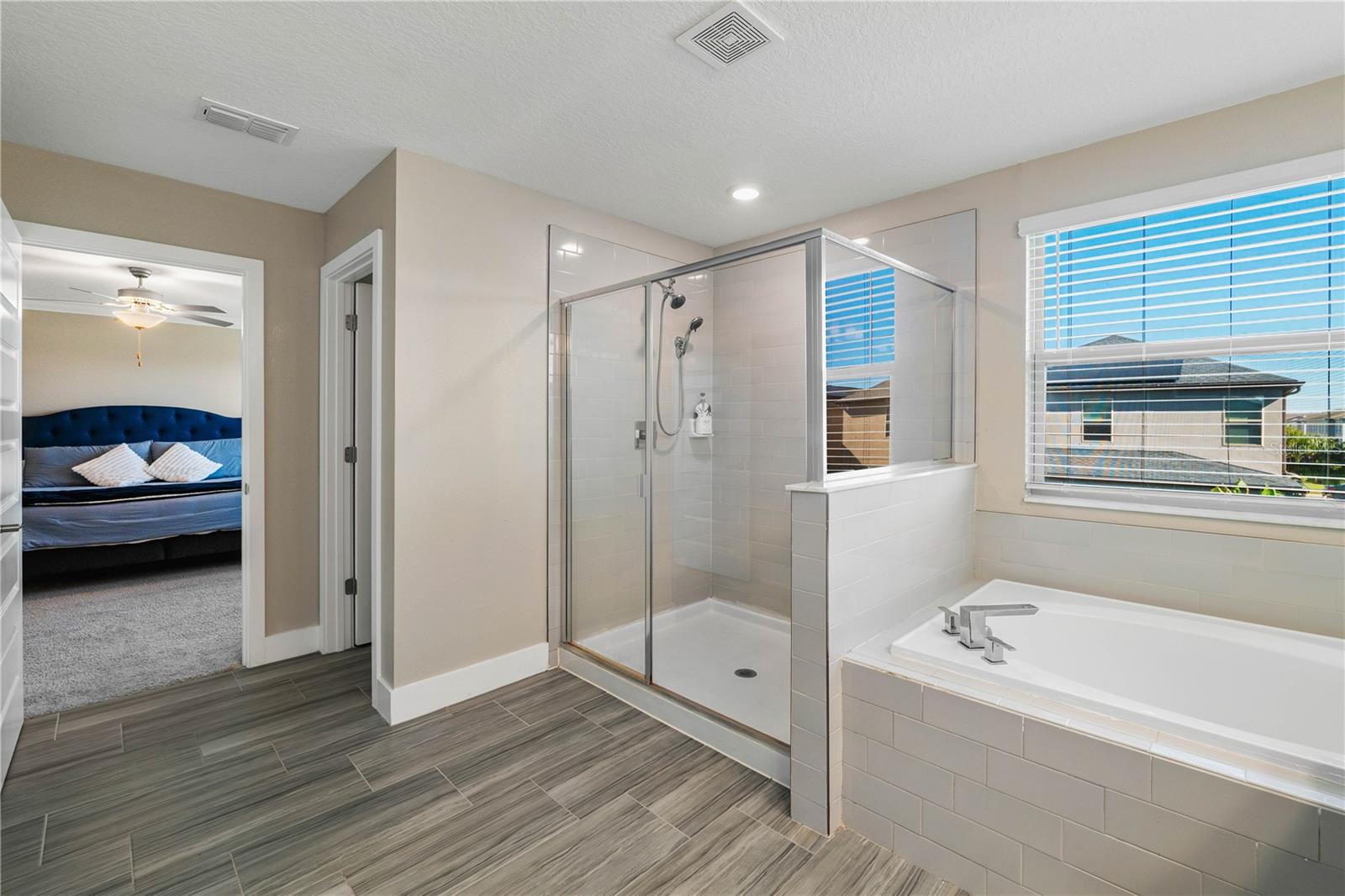 8609 WINNING FIELDS RD