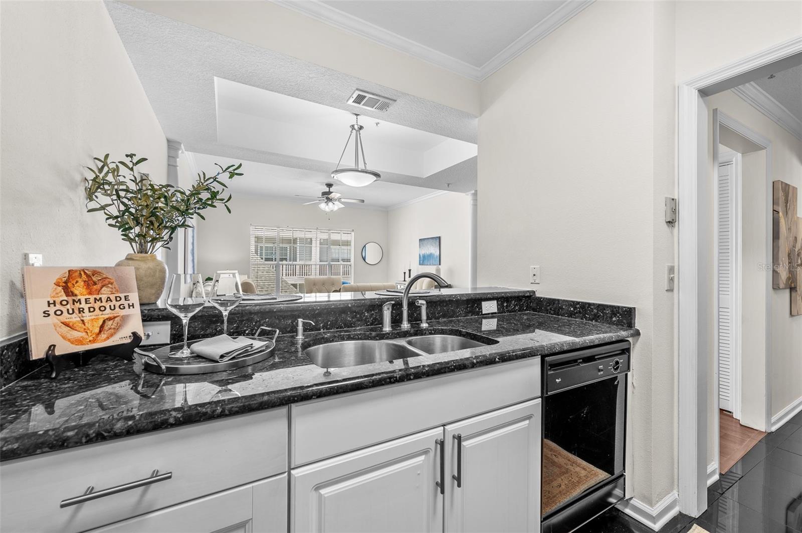 800 S DAKOTA AVE #329