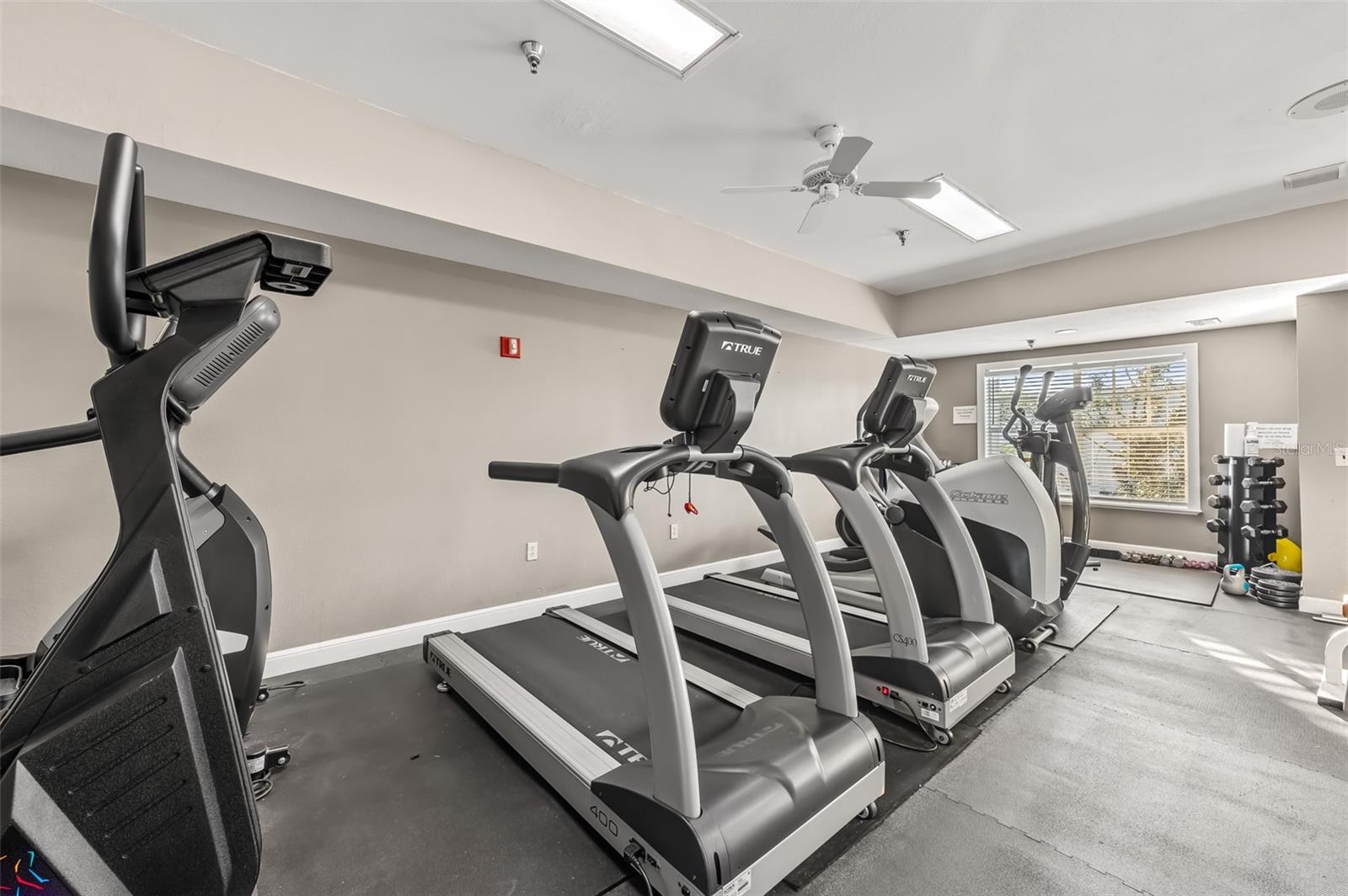 800 S DAKOTA AVE #329